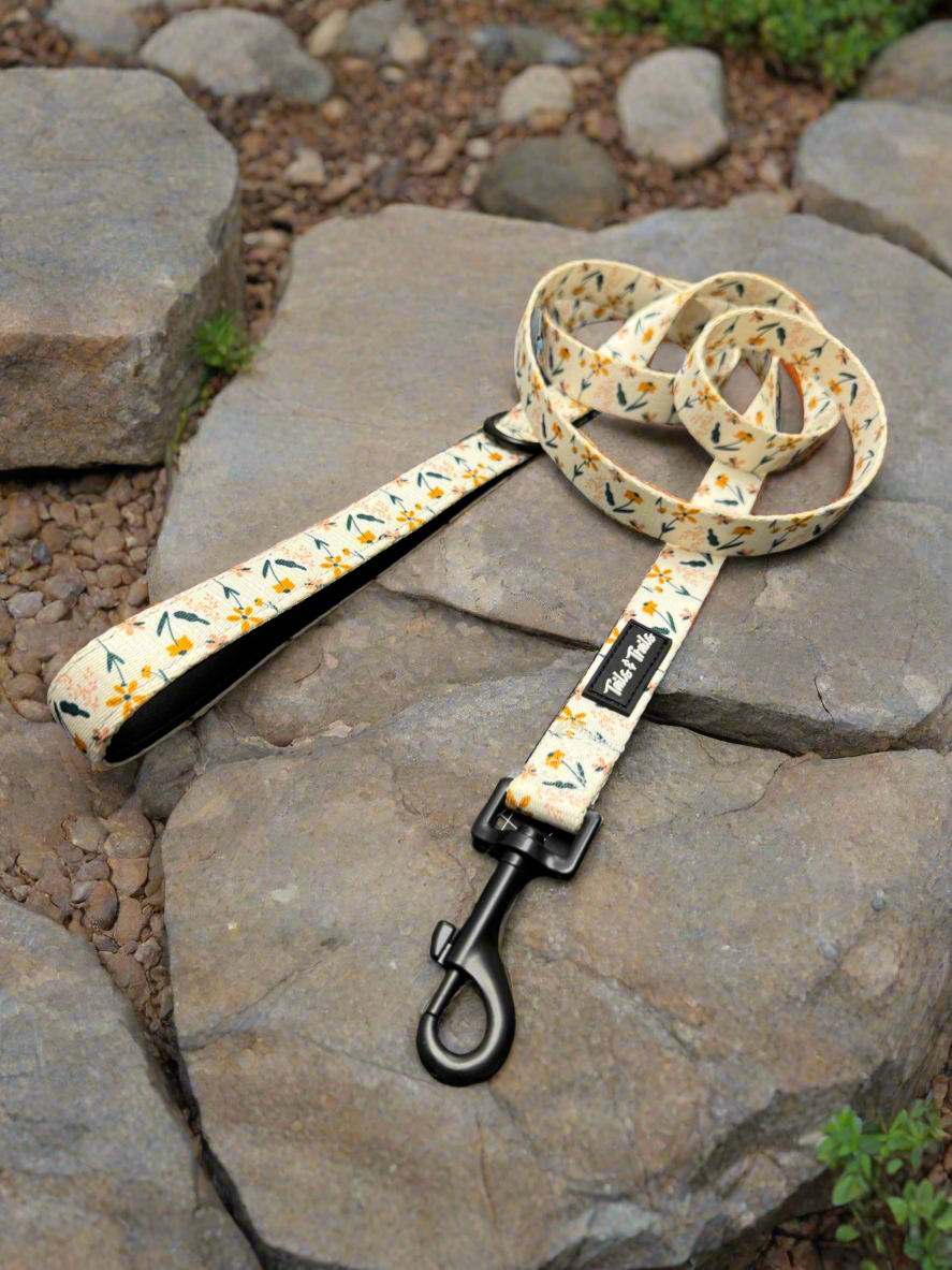 Wildflower Trail Leash